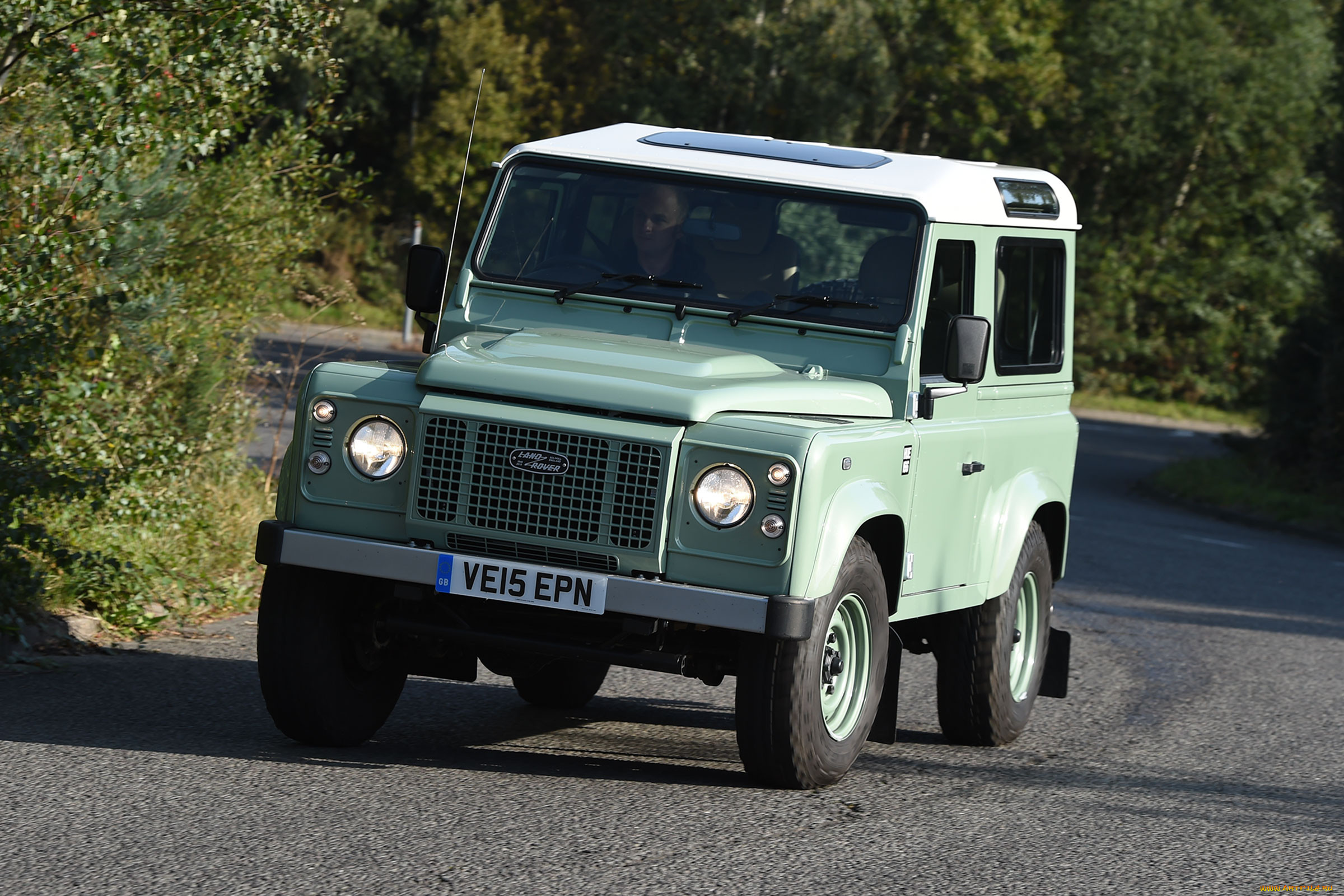 , land-rover, defender, 90, land, rover, uk-spec, 2015, heritage